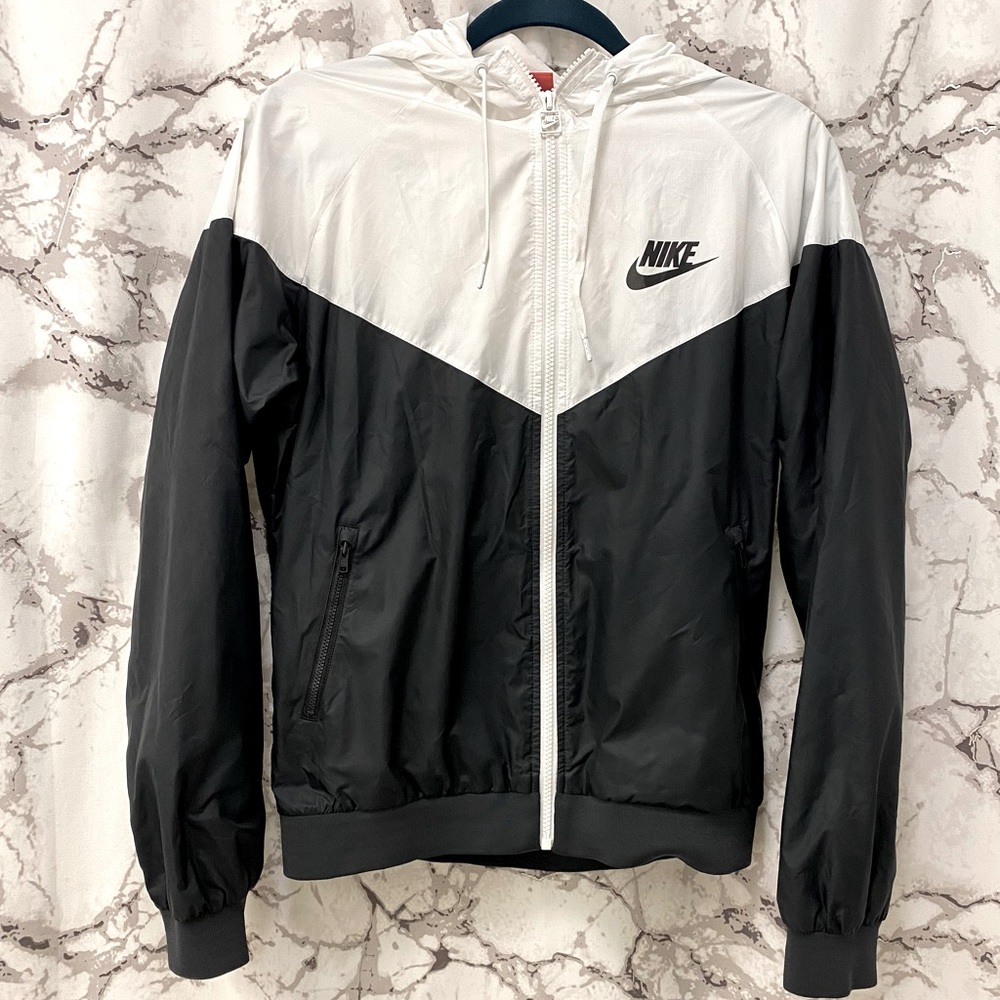 Nike Windbreaker Jacket